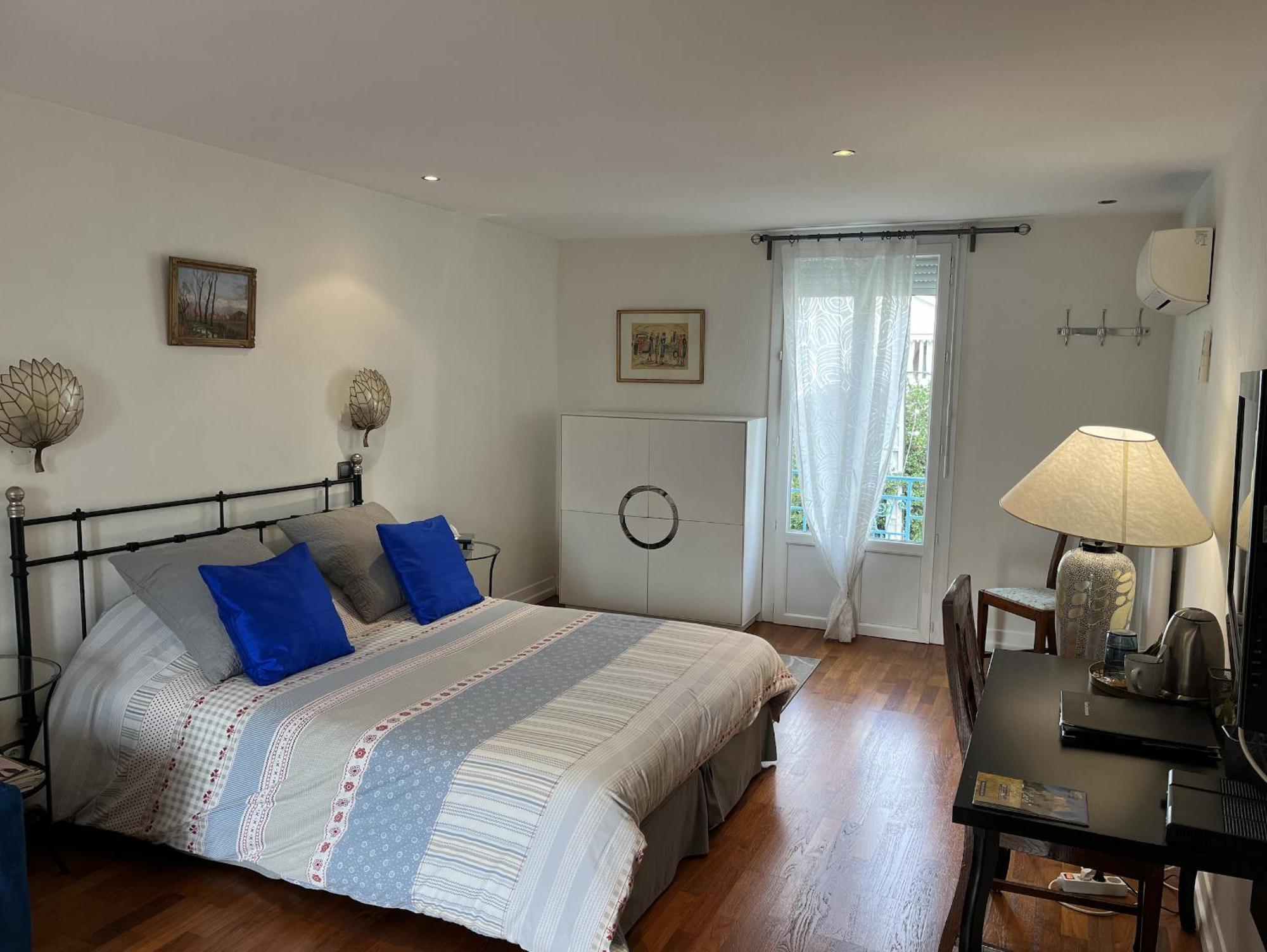 Villa Atmosphere Petit Dejeuner Compris Grenoble Luaran gambar